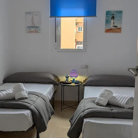 Piso Acogedor Cerca De La Playa Apartament *
